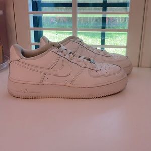 Nike Air Force 1 Low | Women’s 8 | Youth and Men’s 6.5